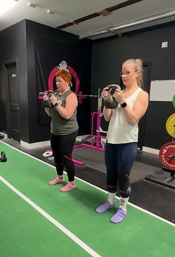 App - Kettlebell Goblet March - Short