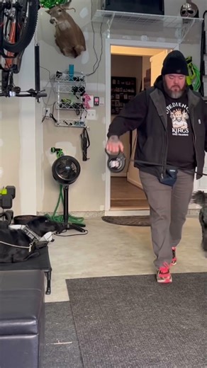 Garage Vibes 👑👑 #dogtraining #boardandtrain #dogtraining #puppy #dogtrainer