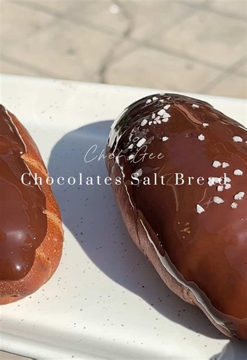 มาแล้ว Chocolate Salt Bread 🍞🍫✨ น่าอีสมาก สายช็อกโกแลตห้ามพลาด!!👍🏻 #ChefGee #saltbread #ขนมปังเกลือ #shiopan #ชิโอะปัง