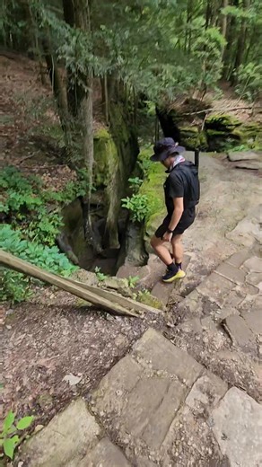 744K views · 7.1K reactions | One of my favorite hikes in Ohio. Location in comments. #ScenicViews #adventuretravel #naturelovers #beautifuldestinations | The Nature Seeker | Facebook