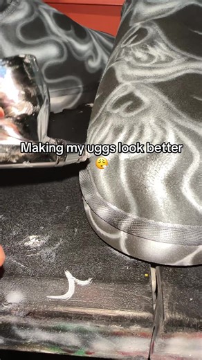 Transform Your Uggs with Airbrush Techniques