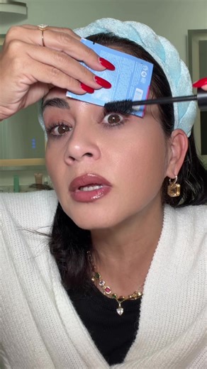 Long Eyelashes Transformation