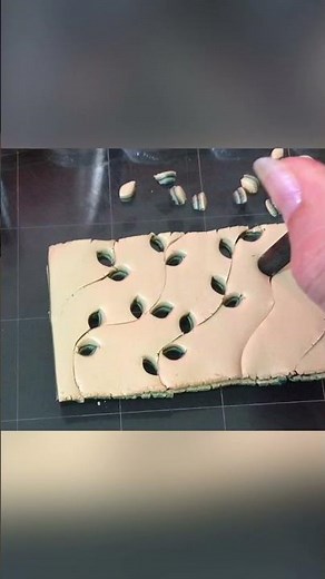 Great Way to use Mokume Gane Technique to get Carved Effect on Polymer Clay.