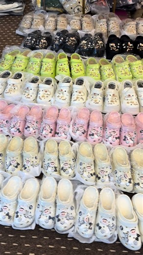 Dorian Collection သည် TikTok ပေါ်တွင် ရှိသည်