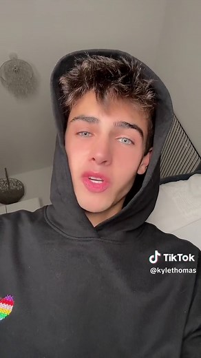 Feeding a Rescued Fox Cub: What You Need to Know