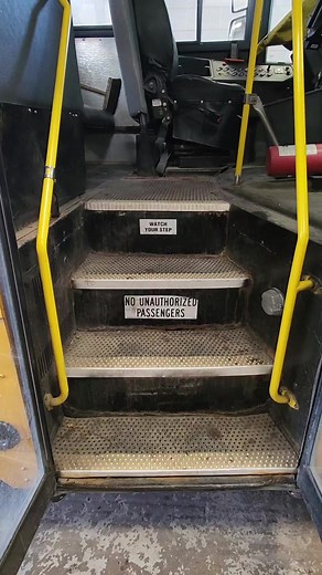 School bus steps rusted part 1 #schoolbus #mechaniclife #milwaukeetools