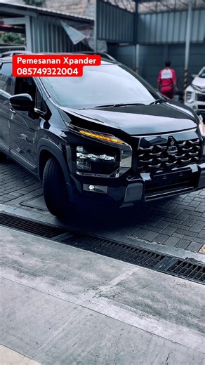 Mitsubishi xpander cross