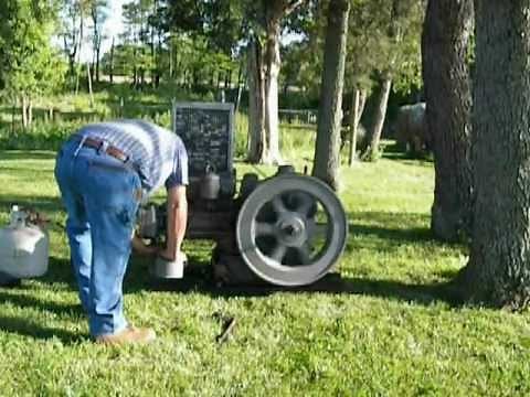 Starting a Witte oilfield engine