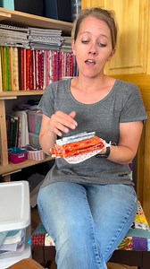 My easy system of keeping and using my scrap fabrics #scrapstosquares #scrapstosquaresquilting #letsuseupscraps #scrappyquilting | Scraps to Squares Quilting