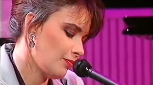 PROMISE ME || Beverly Craven (Live 1991) 😘😍😍 | Music and Lyrics