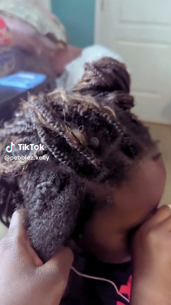 Kelly Pebblez (@pebblez.kelly)’s videos with original sound - Kelly Pebblez