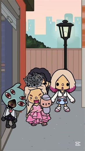 An alien stole Glinda's child 😡 Toca Boca #tocaboca #tocalifeworld #tocalife #toca