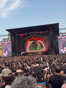 Manolo Teaches Golf on Reels | Facebook