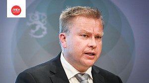 Suomi osallistui ensimmäistä kertaa Naton ydinaseryhmän kokoukseen – Kaikkonen: "Isänmaan turvallisuuden on oltava aina kunnossa"