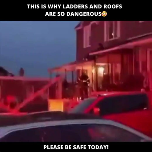 Daily Safety Fails🤯This is WHY Ladders & Roofs are So Dangerous🤯 #Safetyfails #fire #fails #ladder