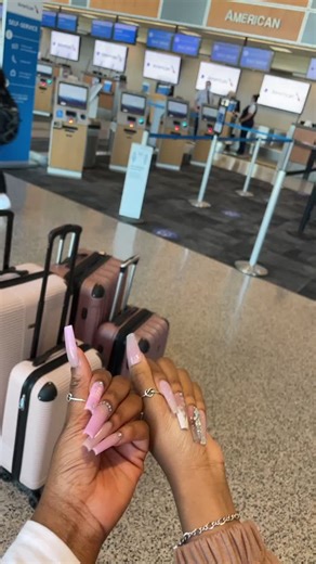 we took a trip! @chanelcocaine #fyp #foryou #besties #LA #girlscation #vacations