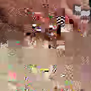 Best Crispy Chicken Fingers This quick and easy Chicken Fingers recipe is the perfect thing to prepare when you are craving for some snack. Follow the simple recipe and make these chicken fingers and enjoy it with your loved ones. Crispy Chicken Supreme Ingredients For the Dipping Sauce 1/4 cup Mayonnaise 1 & 1/2 tbsp Sriracha Sauce 1 & 1/2 tbsp Honey 1 tbsp Vinegar Salt (as required) 1/2 tsp Black Pepper (crushed) 1 tbsp Coriander Leaves (chopped) For Chicken Fingers 500 gms Chicken Breast Prep