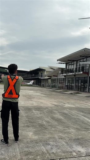 Exploring the Life of Aircraft Mechanics in Aviation