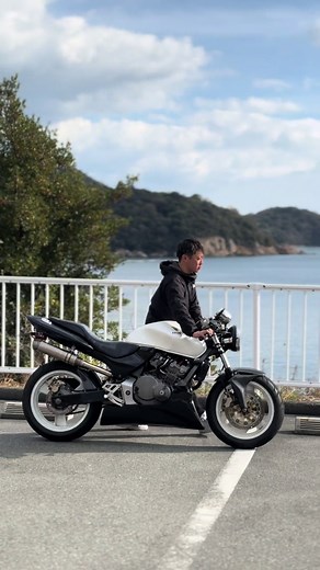自己満足のホンダ・ホーネット250を味わう
