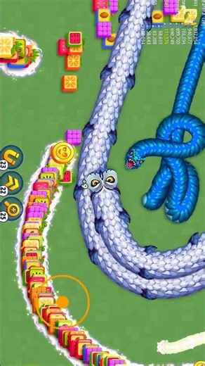 Wormszoneio magic gameplay! 🐍😈💯#snakezone #wormszone #shorts #viral #foryou