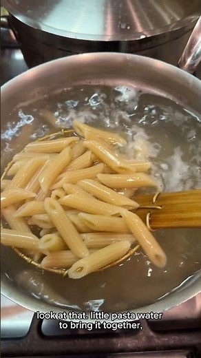 Now this green sauce has BITE! 🍝🥬