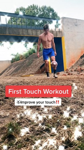 For all my footballers! **not consecutive reps, if you mess up keep going. #soccer#footballers#soccerplayers#firsttouch#soccerskills#soccerworkout