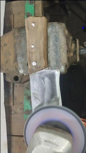 Extreme Rust Removal in 18 Seconds ⚙️✨ | Knife Restoration #Shorts