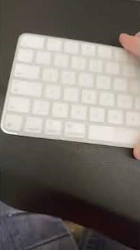 Apple Magic Keyboard mit Touch ID ohne Ziffernbloch (weiß mit USB-C) Unboxing und erster Eindruck