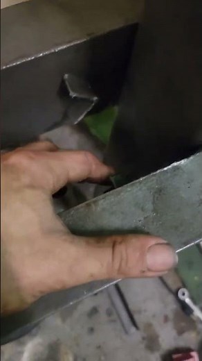 toyota tundra rear wheel axle bearing removal with proper tools