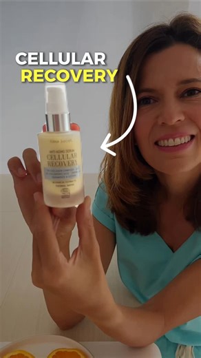 Dra. Ana Molina-Dermatóloga on Instagram: "¿Notas la piel más reactiva, con rojeces o tirantez tras el verano? ☀️ Es posible que haya sufrido una alteración 😣 en su equilibrio natural. Durante los meses de sol y 🌡️ calor o tras tratamientos estéticos, la función de defensa de la piel se debilita, provocando inflamación, deshidratación 💦 o falta de confort. 🧴 Por eso el sérum Cellular Recovery de @almasecret_es me ha parecido especialmente interesante, ya que su f