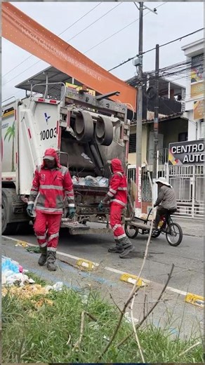 We demand that waste collection service providers comply with the schedule