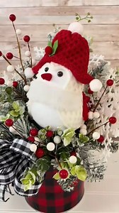101K views · 249 reactions | Wreath Making Tip: How to Flock Artificial Greenery and Florals ❄️ | 3 Little Greenwoods Creations | Facebook