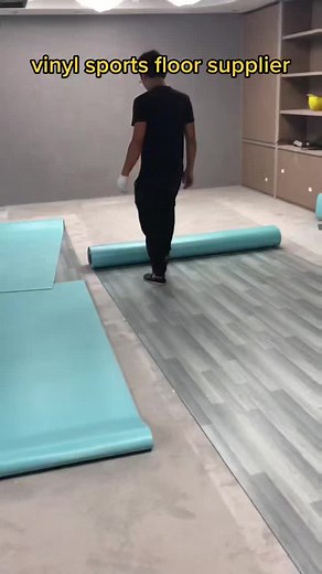 Benefits of Vinyl and Laminate Flooring over Ceramic Tile for Sports Courts