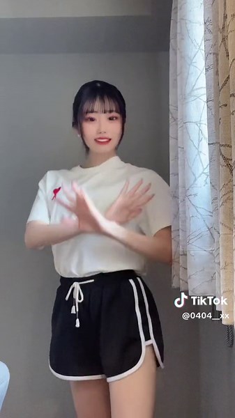 女子の腰ヒットダンス動画集