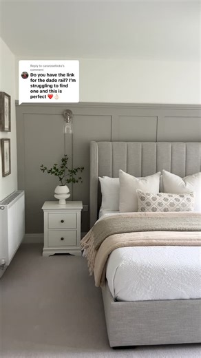 Mir | Home Decor & Interior Styling on Instagram: "It’s all in the details✨💫 This Dado rail finished off the panelling in this room so beautifully and I am so glad I went with the design. Need help with choosing the perfect type of Dadorail or interested in this particular one ? Follow @homewith.mir and comment “ Dodorail” for a direct link and recommendation. #panelling #wallpanelling #panellingideas #panellinginspo #dadorail"