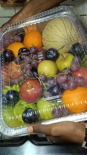 Idée de box à donner à vos membres de jury 😁@poupee_hair et @Alima ❤️traoré Merci beaucoup❤️ @Tawfiqmarket emballage pour les pots de cake, et les plats de nourriture @SUPER U