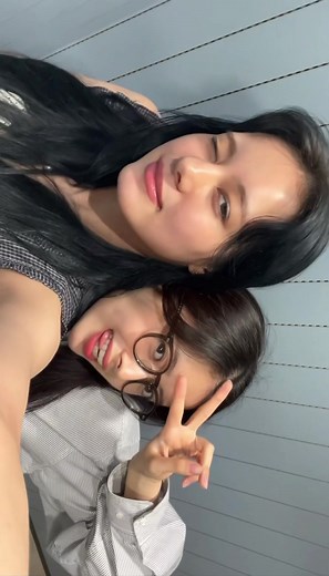 Heartfelt Dance Performance by RIMA and NINA | NiziU WithU