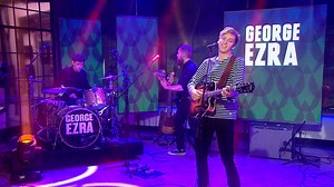 George Ezra performs ‘Budapest’ on TODAY