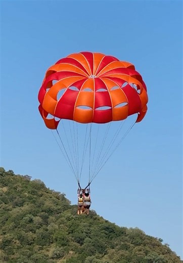 Exploring Parasailing Prices at Sun City Resort