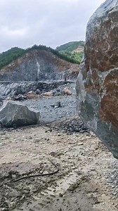 Carbon dioxide gas rock breaking system, non-chemical blasting, no flying stones, no shock wave, environmental protection, belong to Gas Physical Cracking. It is used instead of explosives in mining. Apply to quarry, road engineering, infrastructure construction, Open pit mine, coal mines, gold mines, tunneling WhatsApp: 86 18406599980 Frederick Email：Frederick@dlminingequipment.com Website learn more details: www.dinglimachinery.com #co2 #mining #rockbreaking #gasblasting #miningblasting #openp