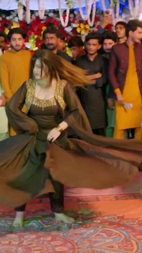 147K views · 8.9K reactions | Dilbar  #dance #viral #explore | Urrwa Khan Dancer | Facebook
