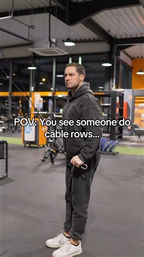 Different ways of using the cable row to grow your back #gym #bodybuilding #fyp