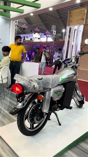 Elfa EV 125 Review Lookalike Honda 125 New Model Up Next Full Review With Details #subscribeme