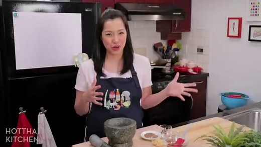 Thai Panang Curry Beef Recipe & Video แพนงเนื้อ - Hot Thai Kitchen