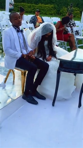 Pattelo na Dee Wedding Shakes the Internet, Gen Z Meets Village Style If you haven’t seen Patelo na Dee’s wedding, you’re on the wrong app! Over the weekend, Kenyans online were treated to a wild and unforgettable wedding as VJ Patelo — the online Top Shotter himself — married his sweetheart Dee in Limuru. Forget suits and silence. This was pure Gen Z fire. Patelo rocked chains and an untucked tuxedo. Bridesmaids wore heels and short dresses. A convoy of black Escalades arrived in style, the cak