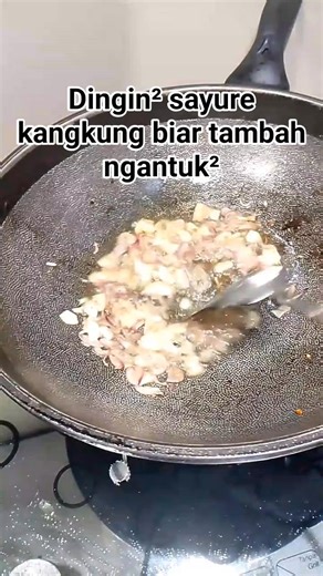 Uuz Naa Ghofur | Dingin² sayure kangkung yang katanya bikin ngantuk, Sayur kkangkuung✅ #masakanrumahan #menusederhana #reels | Instagram