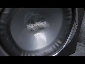 Crazy sony xplod subwoofer (suprizingly amazing)