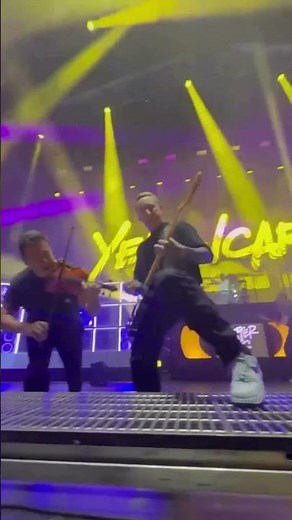 Last days to build your Yellowcard playlist 🎻⚡ Don’t miss it! #Yellowcard #PlaylistGenerator