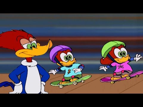 Woody lleva a los gemelos a andar en patineta | El Pájaro Loco