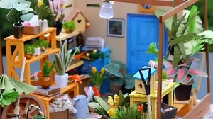 It has a reason why this greenhouse sells so well.😍 Not only because of it’s stunning look, but also the DIY fun! Perfect birthday gift idea.❤️ | Rolife